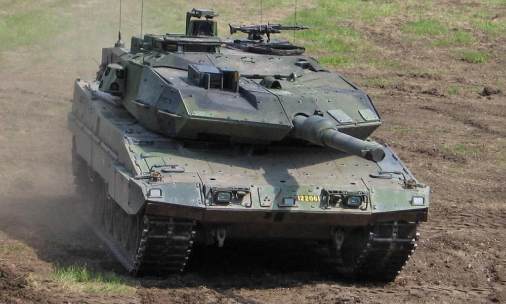 Τσεχία: Έως και 77 άρματα μάχης Leopard 2A8 θέλει να αποκτήσει